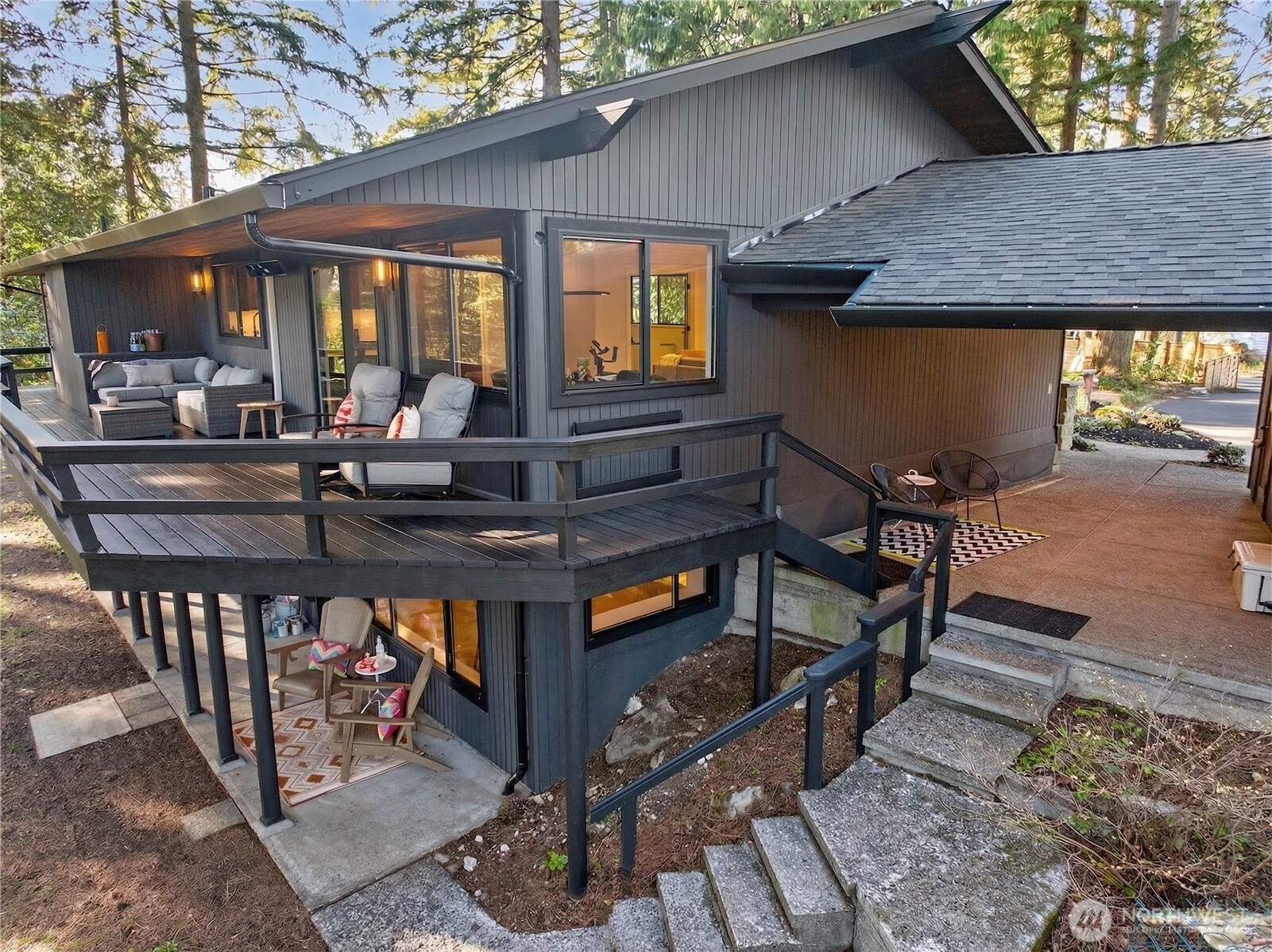 22016 Vine Road , Brier, WA 98036