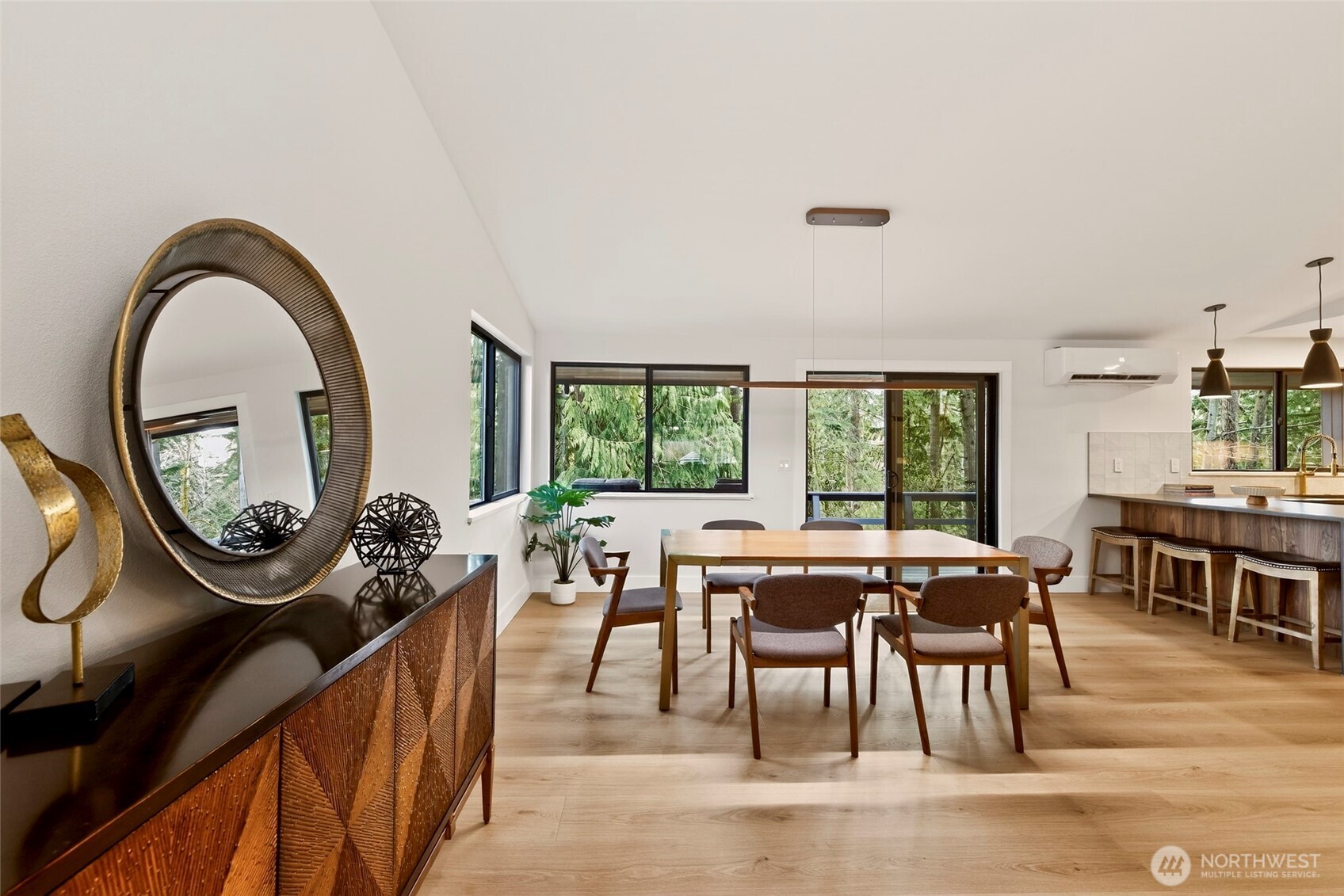 22016 Vine Road , Brier, WA 98036