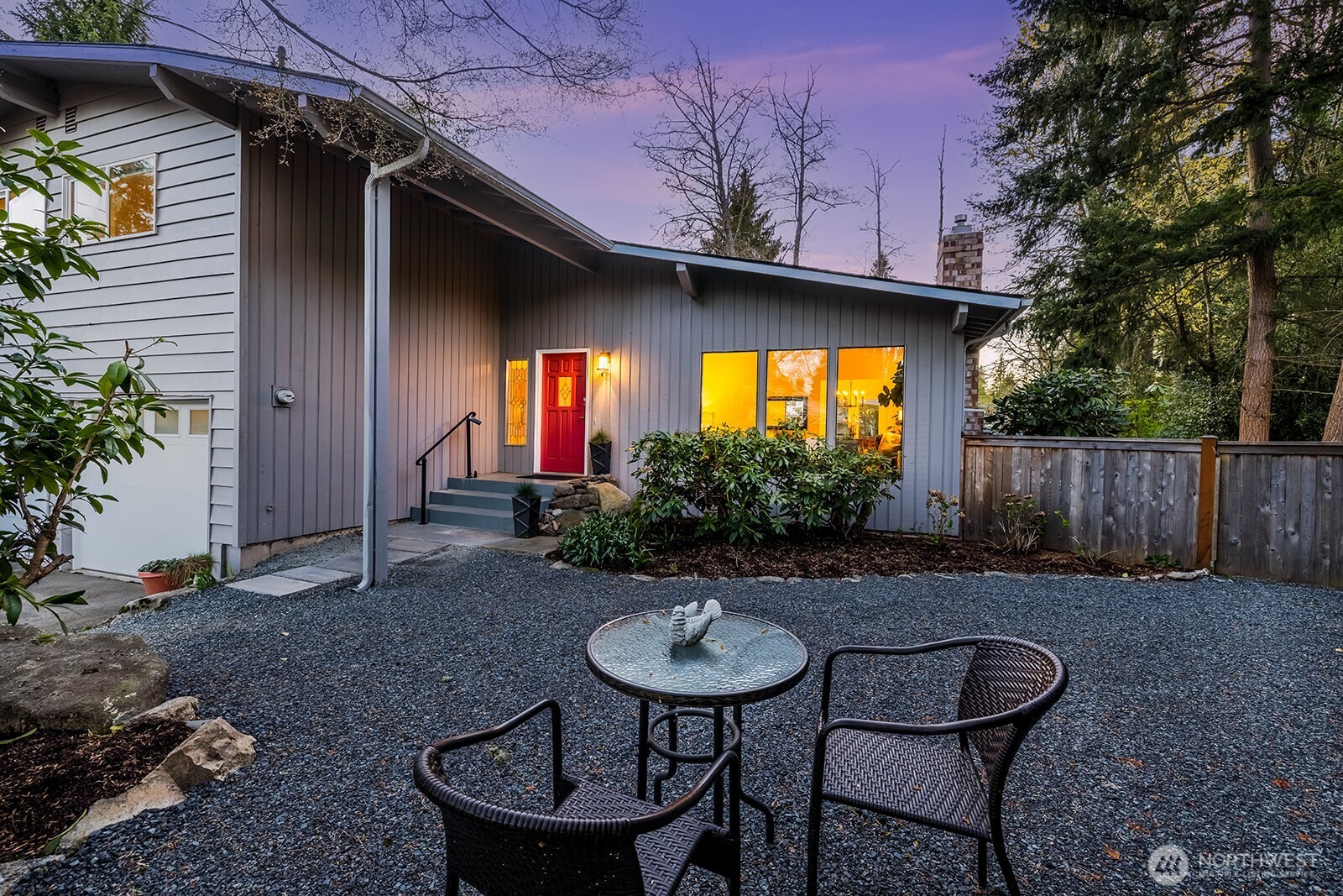 8523 224th Street SW, Edmonds, WA 98026