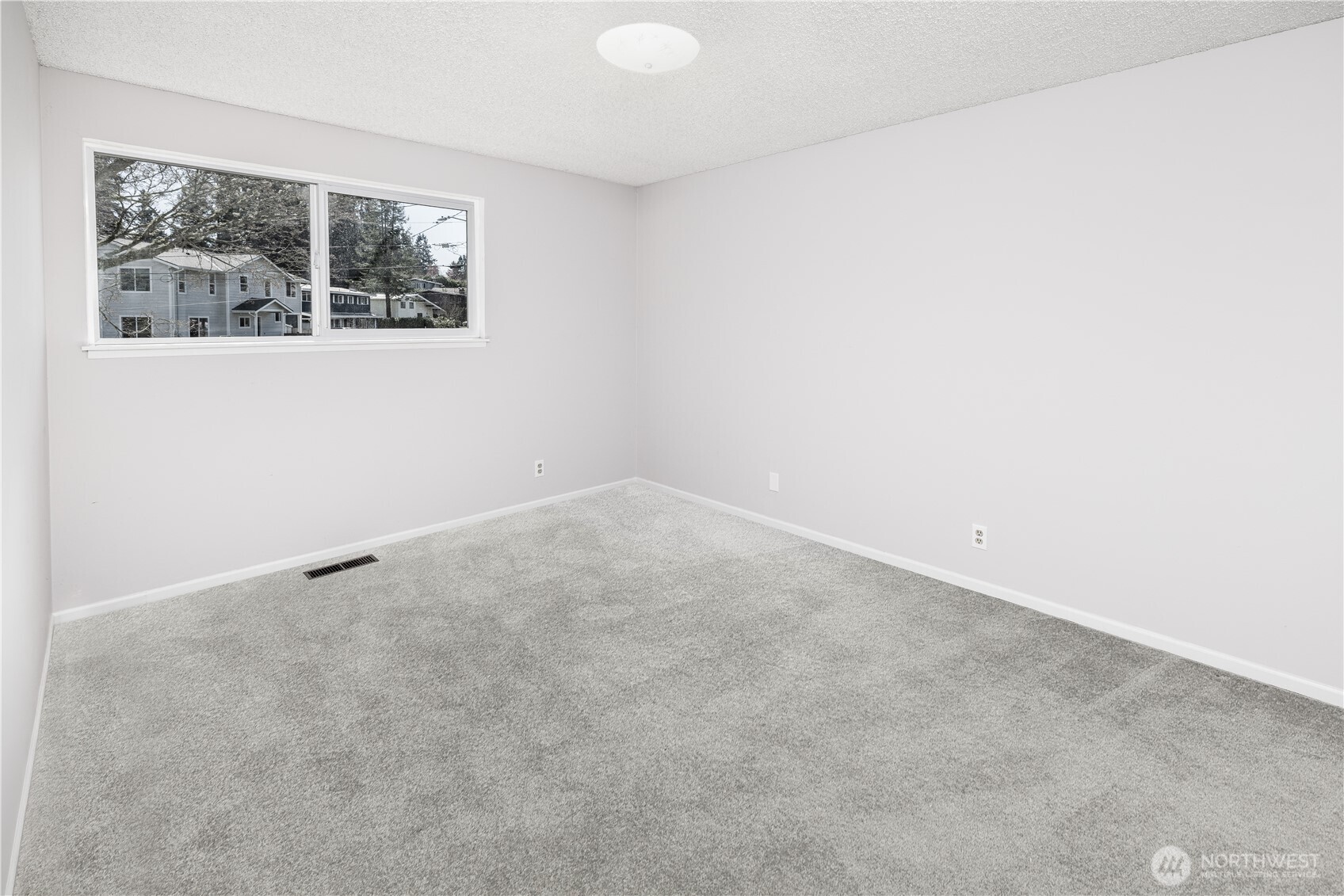 8523 224th Street SW, Edmonds, WA 98026