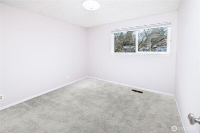 8523 224th Street SW, Edmonds, WA 98026 - Photo 18