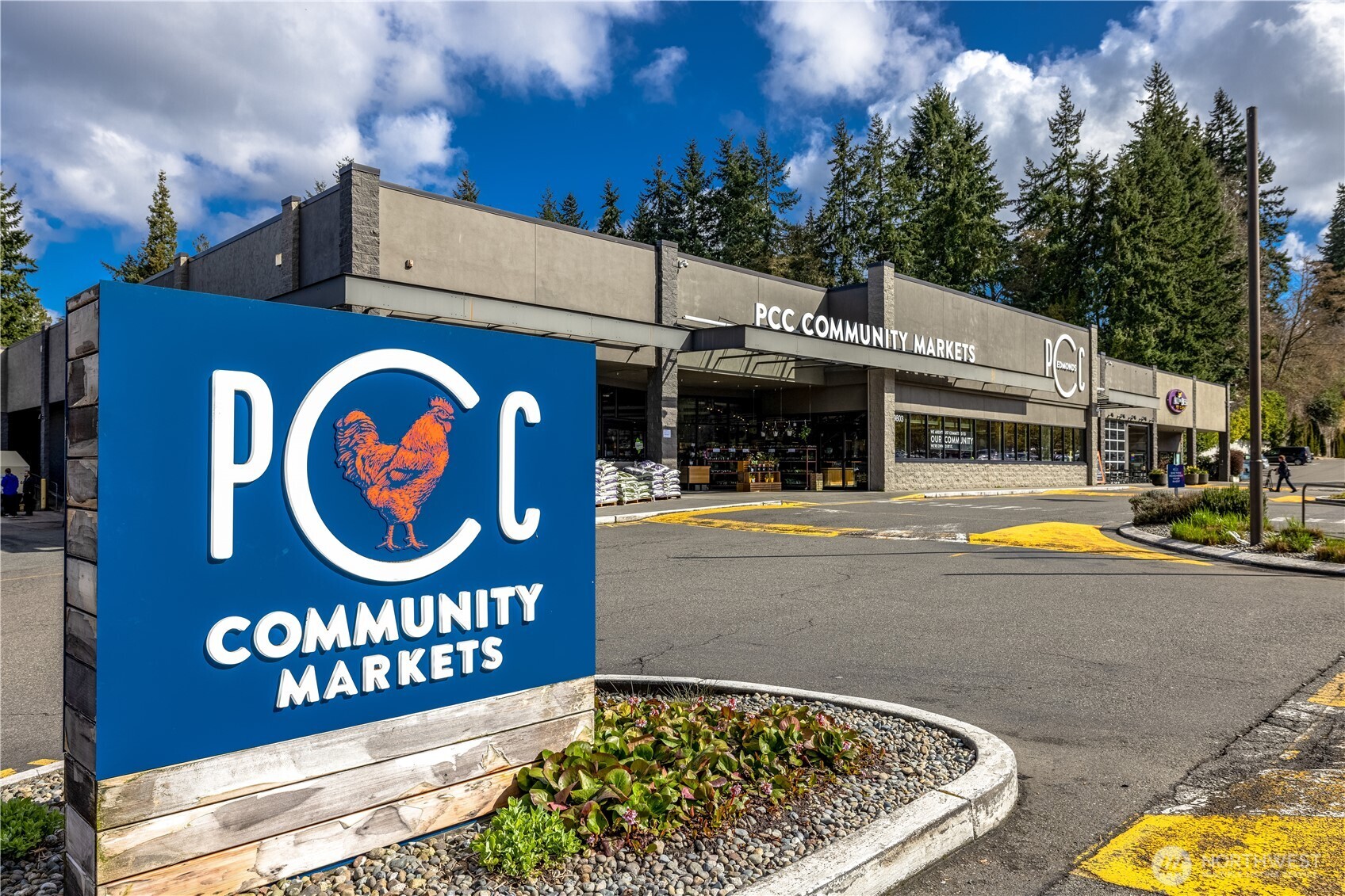 8523 224th Street SW, Edmonds, WA 98026