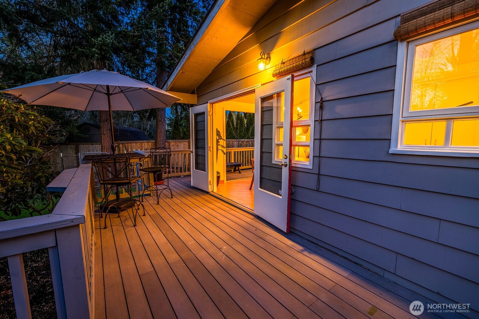 8523 224th Street SW, Edmonds, WA 98026