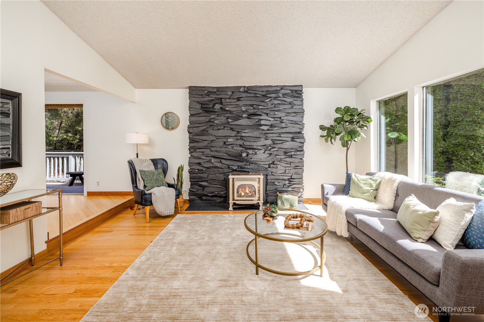 8523 224th Street SW, Edmonds, WA 98026