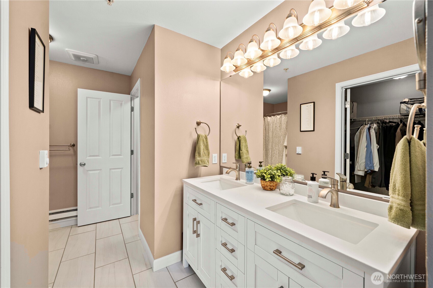 6443 Hazel Avenue SE #B5, Auburn, WA 98092