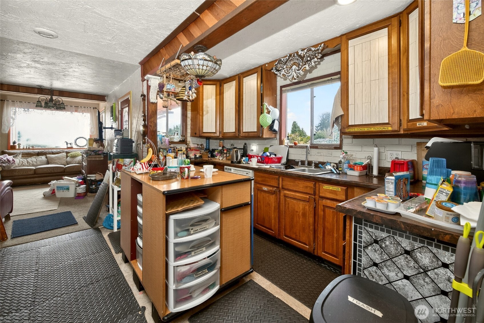 3202 S 130th Street , Tukwila, WA 98168-3033