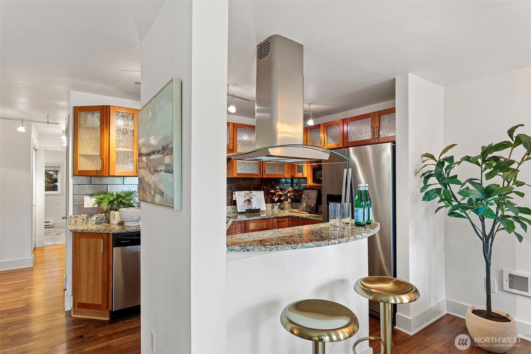 11054 NE 33rd Place #B7, Bellevue, WA 98004
