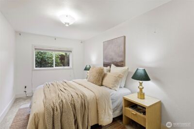 11054 NE 33rd Place #B7, Bellevue, WA 98004 - Photo 19