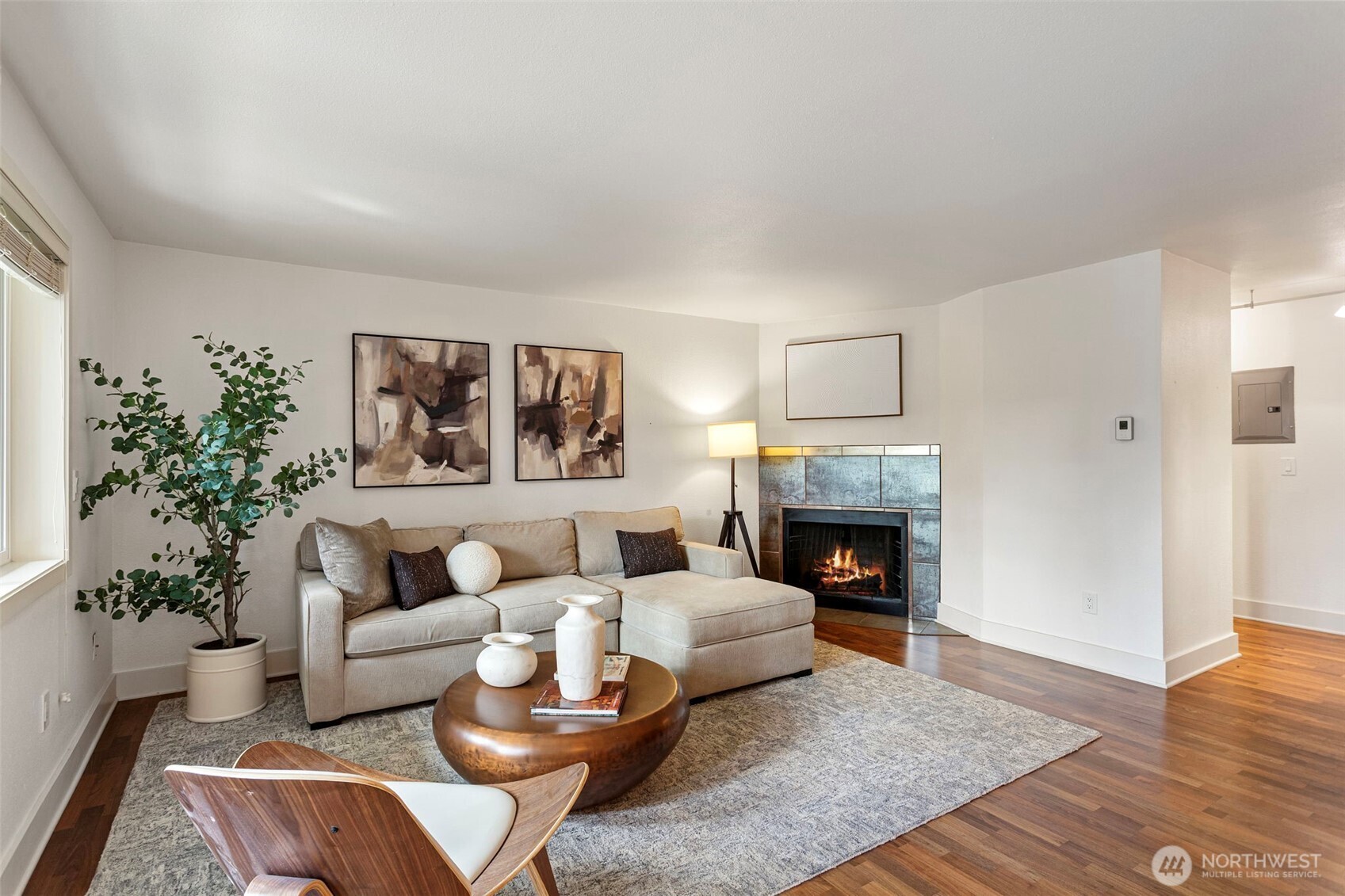 11054 NE 33rd Place #B7, Bellevue, WA 98004