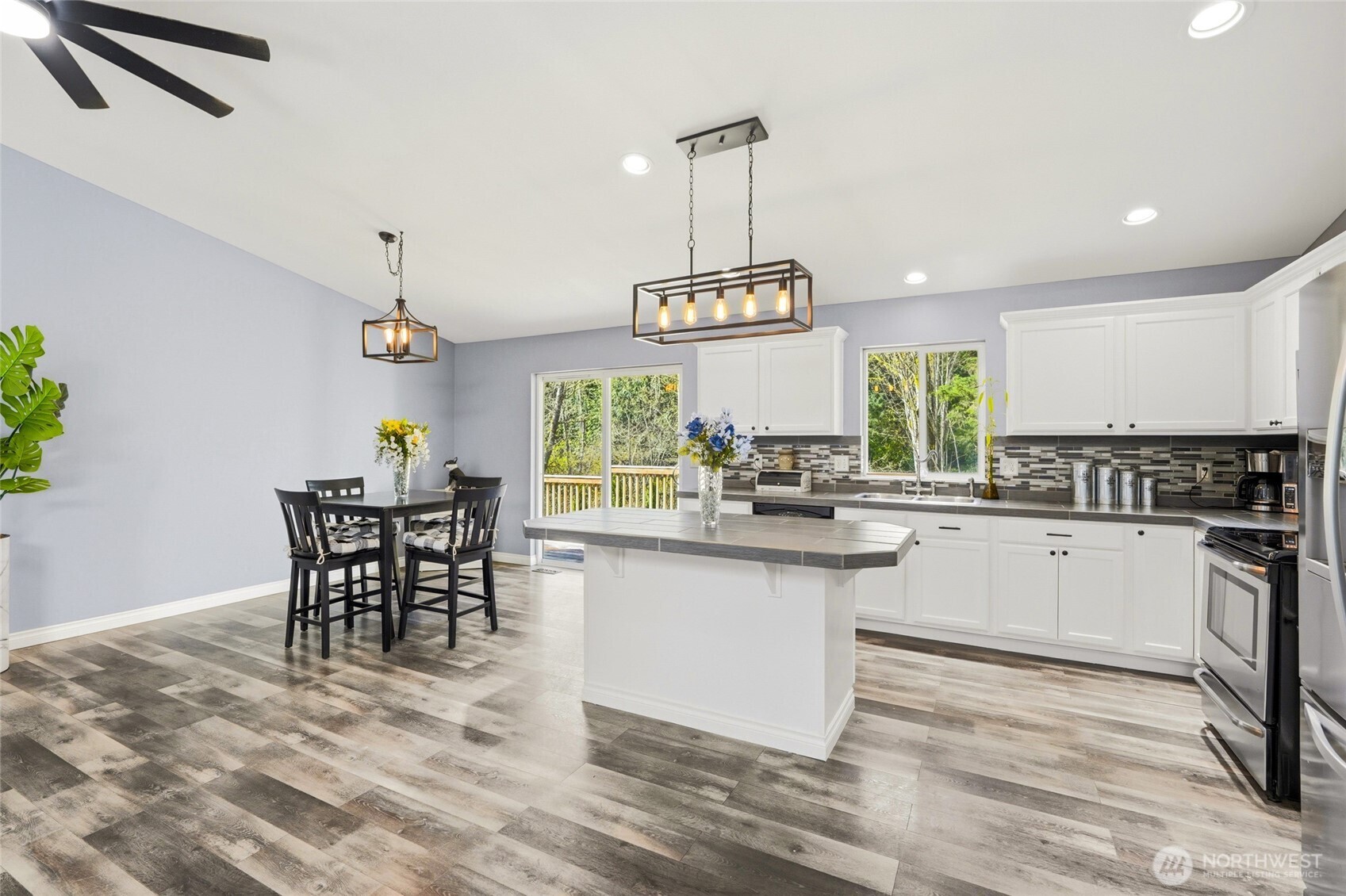 12629 Marine Drive , Tulalip, WA 98271