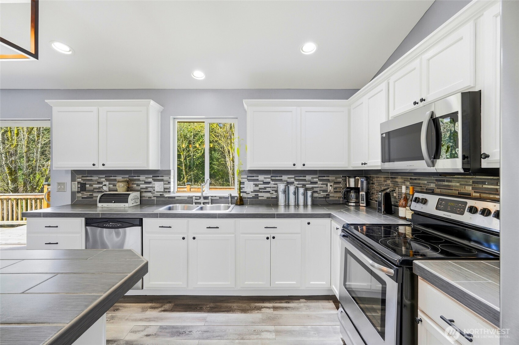 12629 Marine Drive , Tulalip, WA 98271