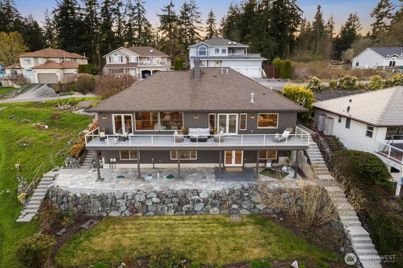 1021 Lightning Way , Camano Island, WA 98282