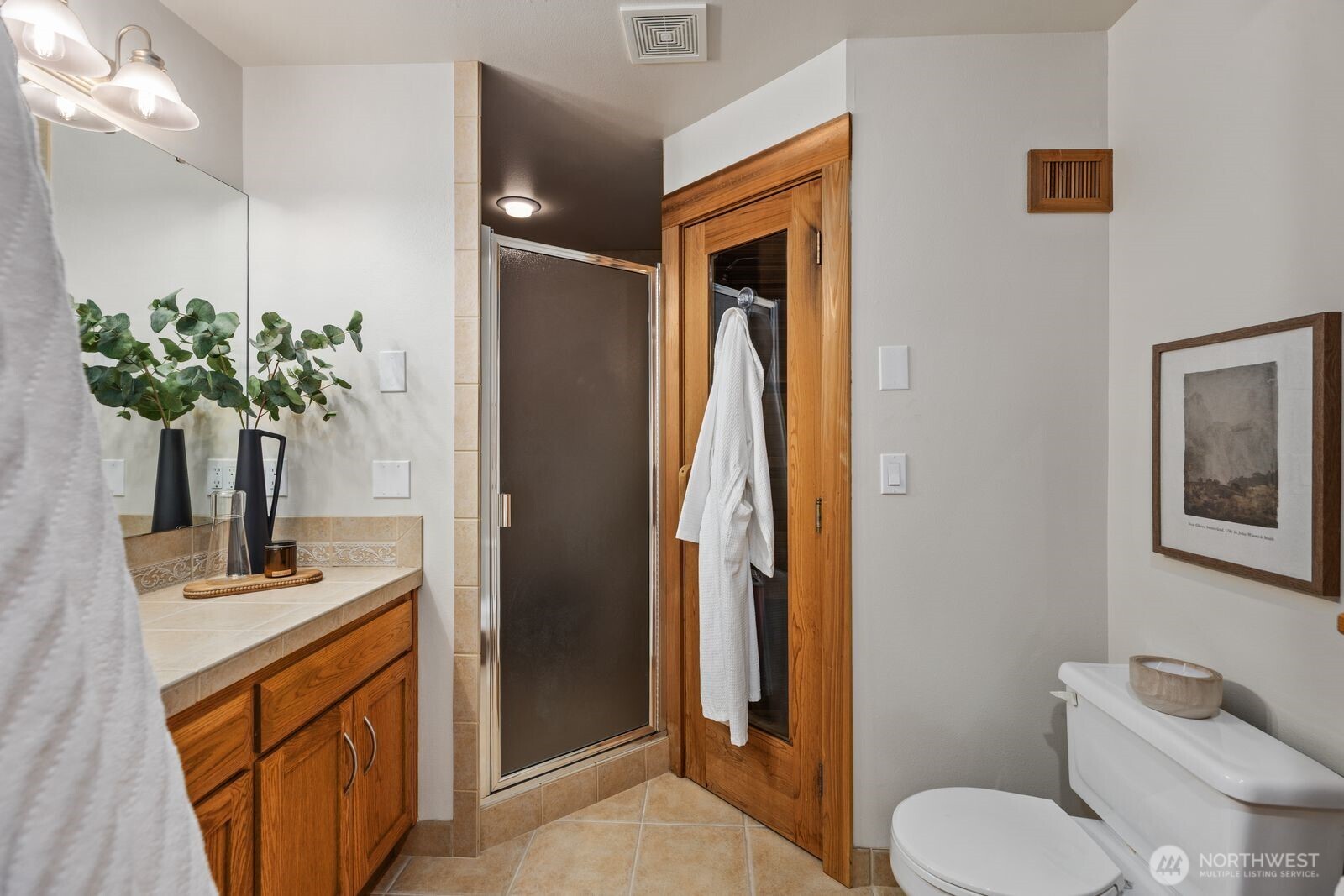 1021 Lightning Way , Camano Island, WA 98282