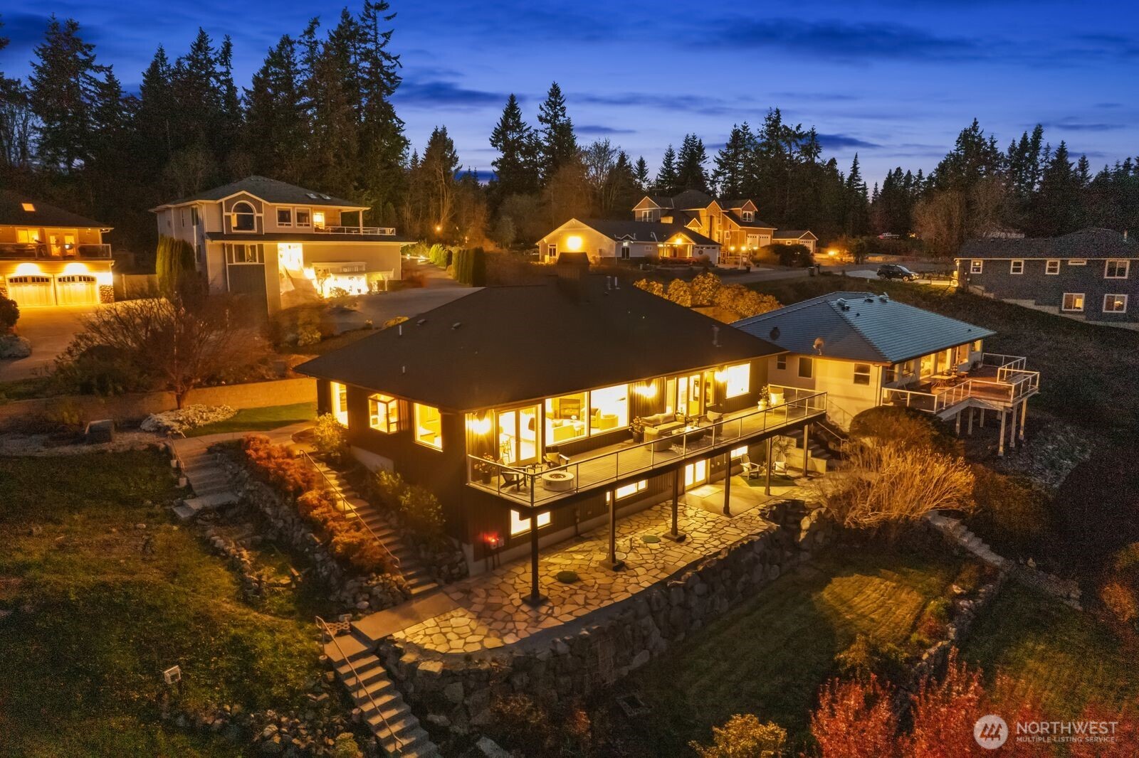 1021 Lightning Way , Camano Island, WA 98282