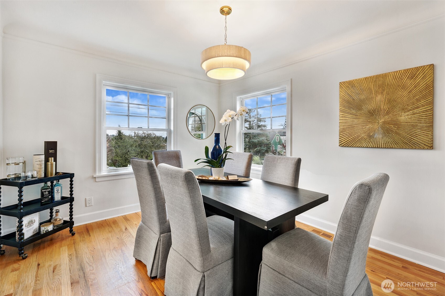 8401 Linden Avenue N, Seattle, WA 98103