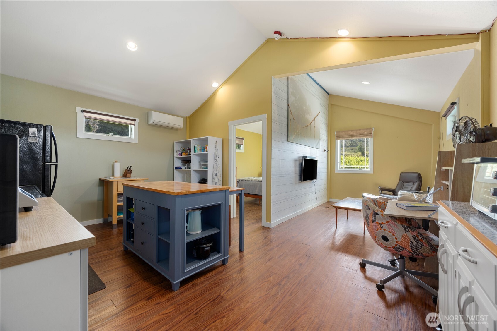 70 E Wapato Lake Road , Manson, WA 98831