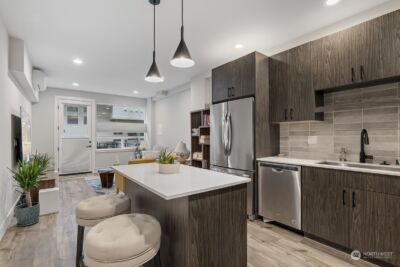 1620 S Lane #E, Seattle, WA 98144 - Photo 2