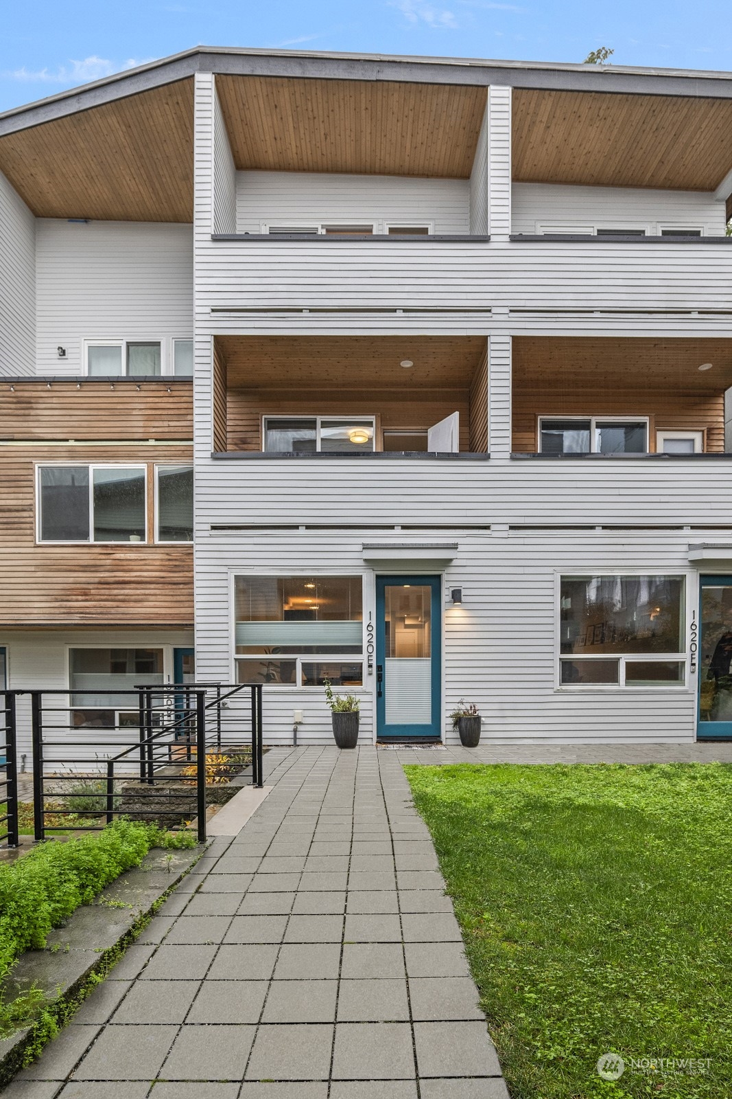 1620 S Lane #E, Seattle, WA 98144