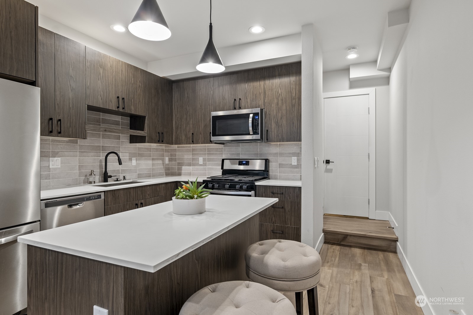 1620 S Lane #E, Seattle, WA 98144