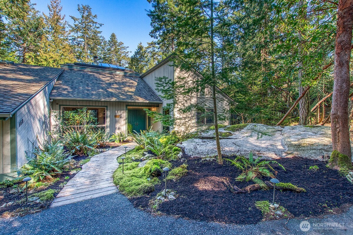 569 Island Drive , Friday Harbor, WA 98250