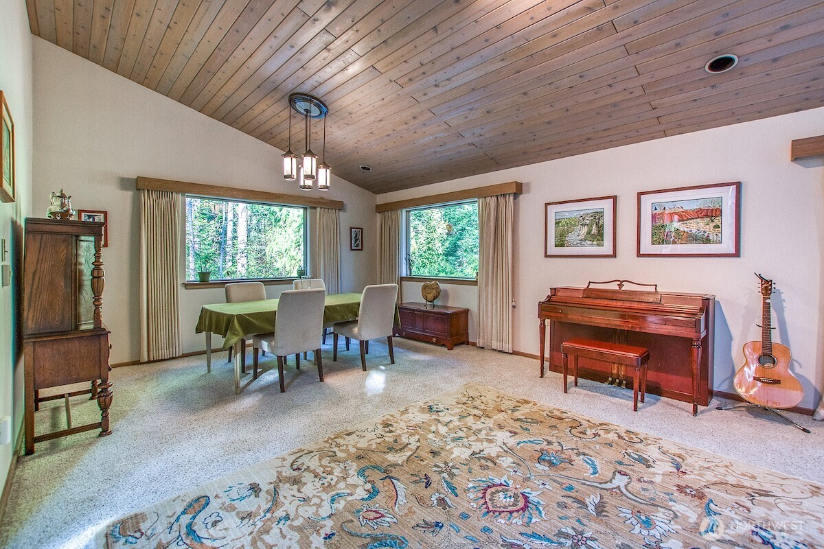 569 Island Drive , Friday Harbor, WA 98250