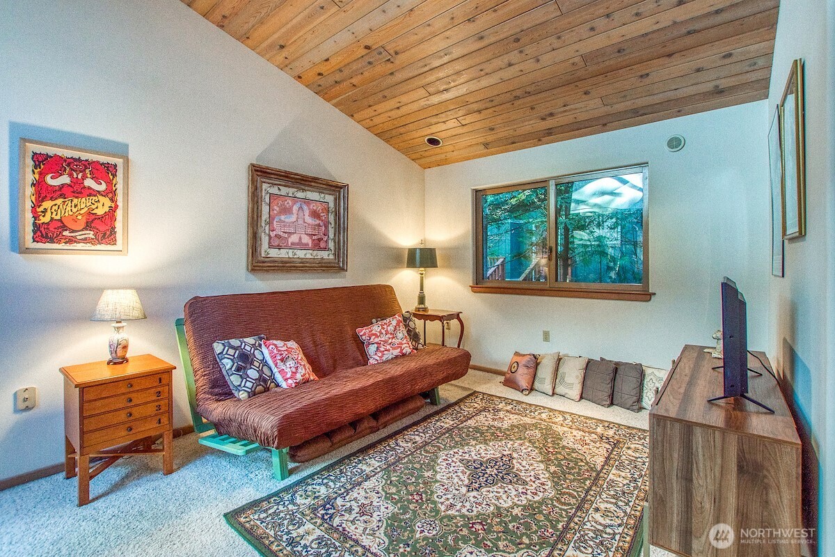 569 Island Drive , Friday Harbor, WA 98250