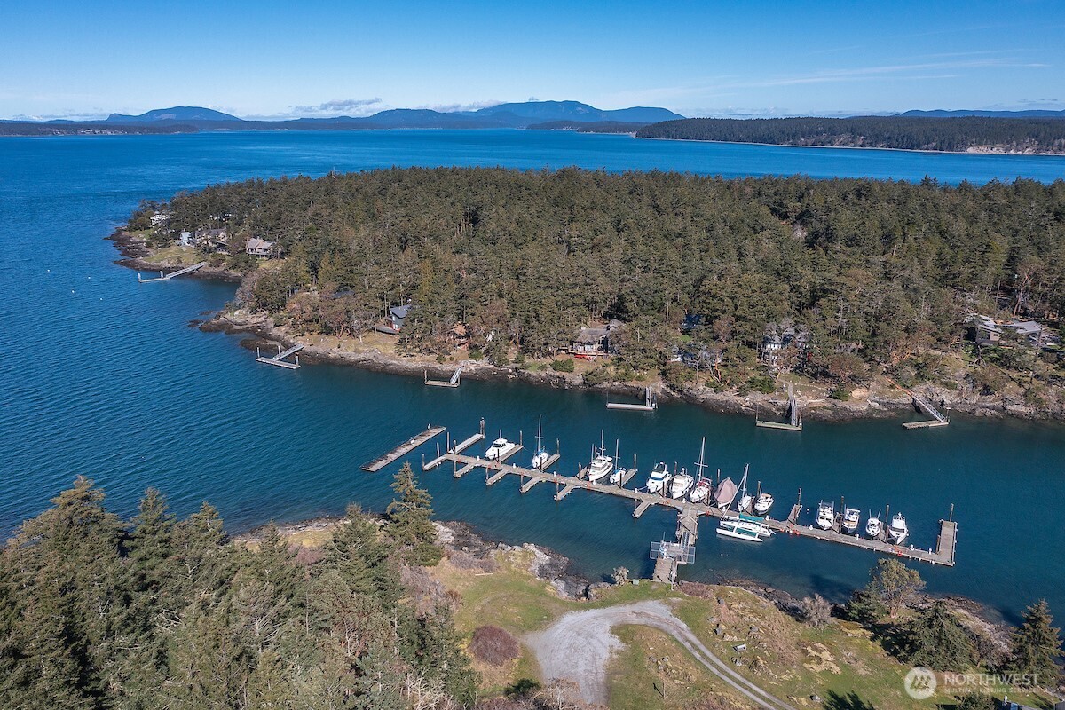 569 Island Drive , Friday Harbor, WA 98250