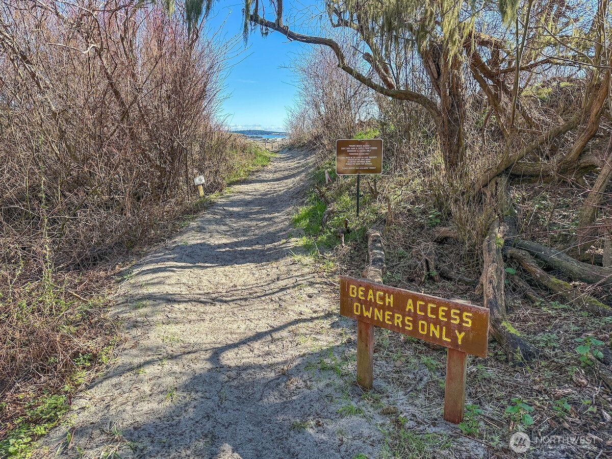 569 Island Drive , Friday Harbor, WA 98250