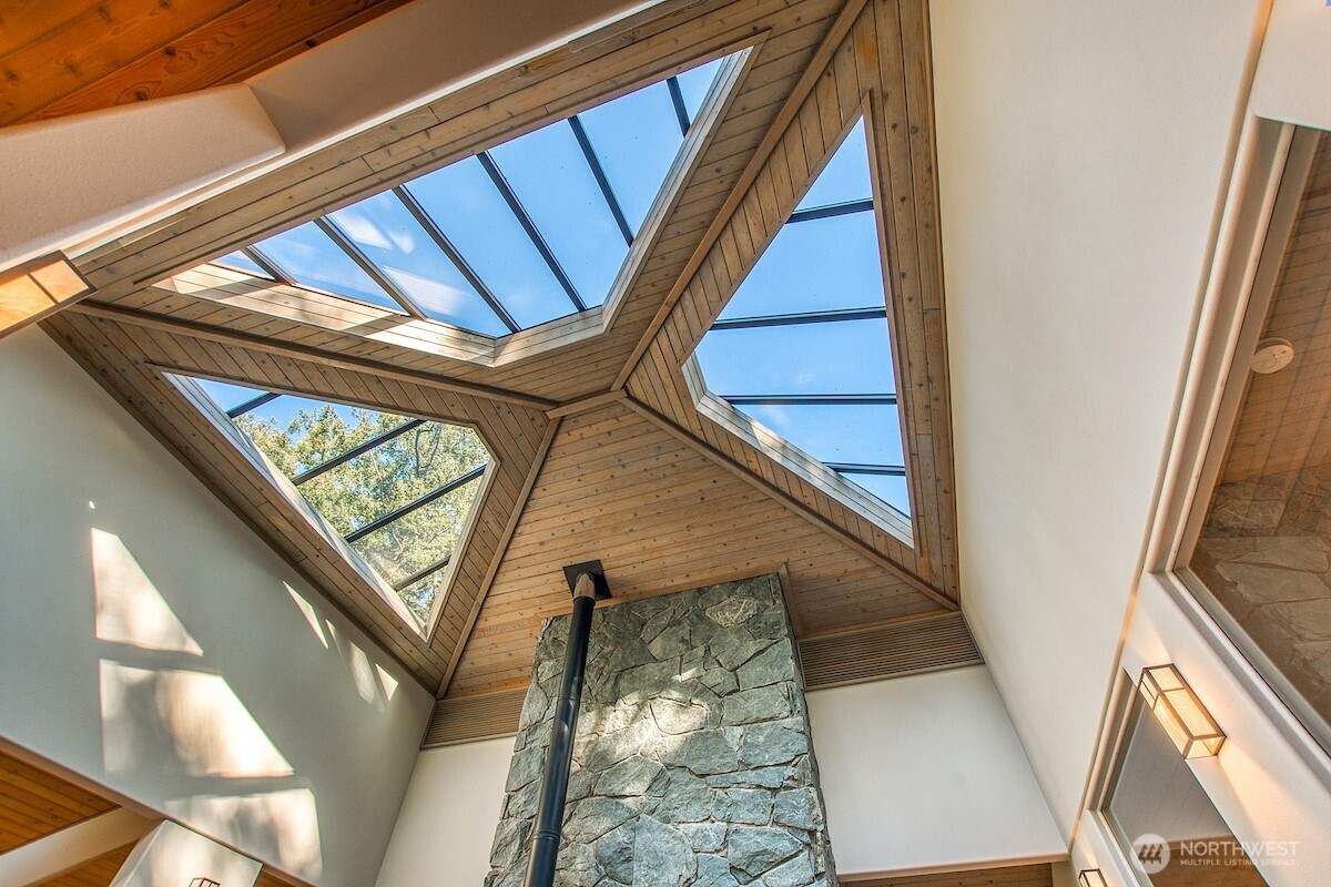 569 Island Drive , Friday Harbor, WA 98250