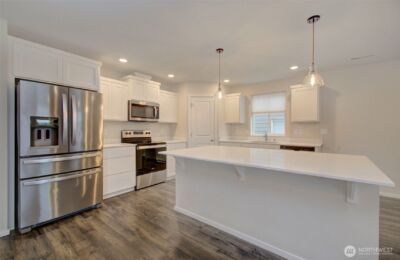 17503 NW 10th Avenue , Ridgefield, WA 98642 - Photo 6