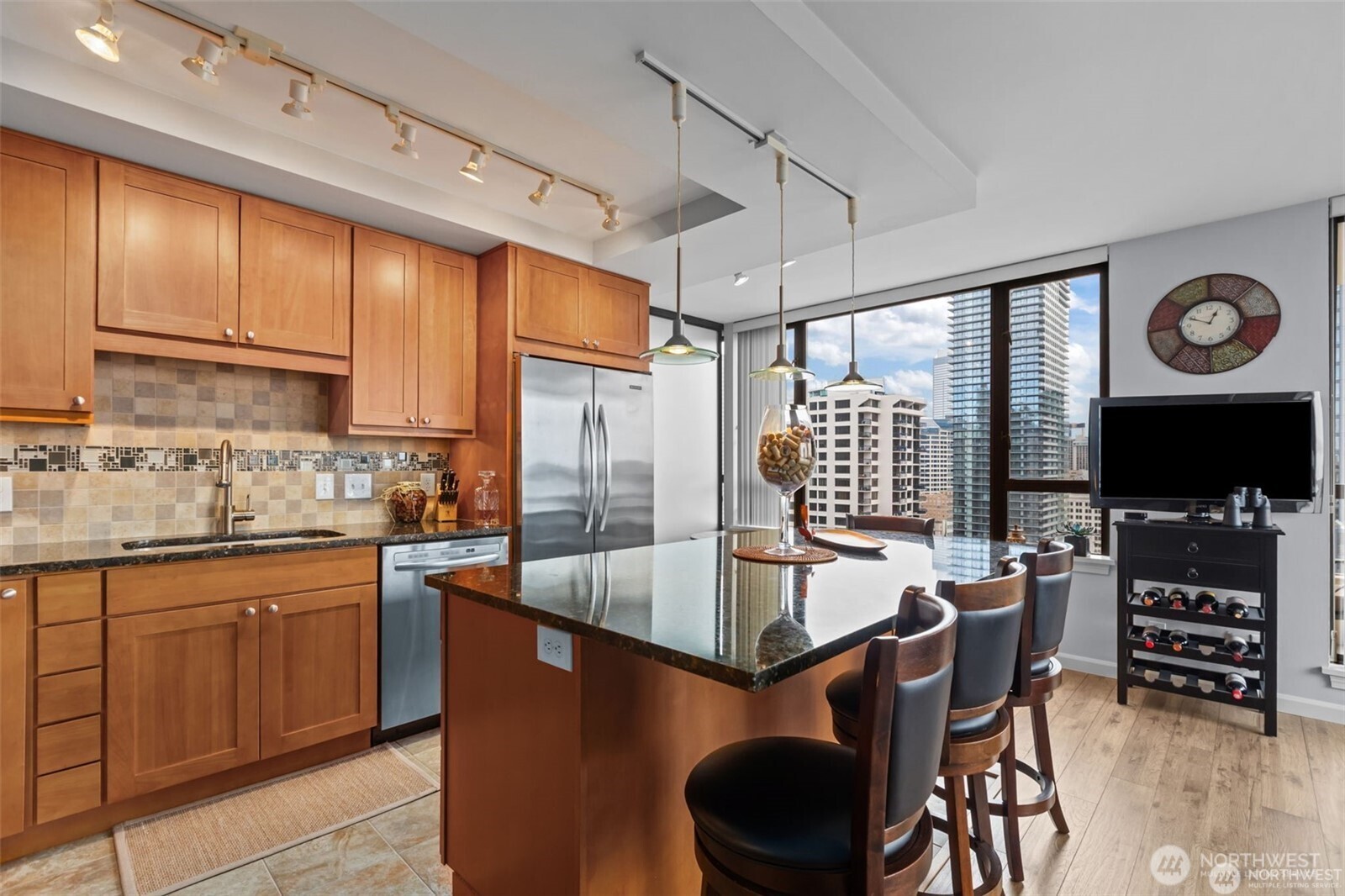 2201 3rd Avenue #2301, Seattle, WA 98121