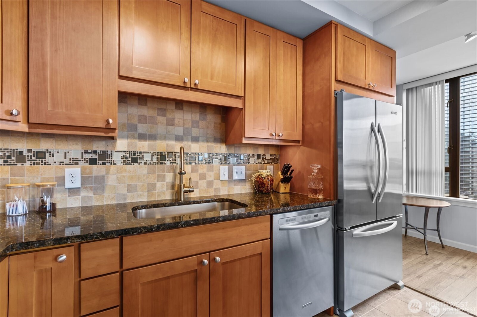 2201 3rd Avenue #2301, Seattle, WA 98121