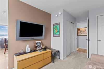 2201 3rd Avenue #2301, Seattle, WA 98121 - Photo 27