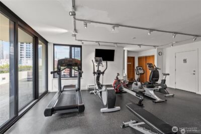 2201 3rd Avenue #2301, Seattle, WA 98121 - Photo 32