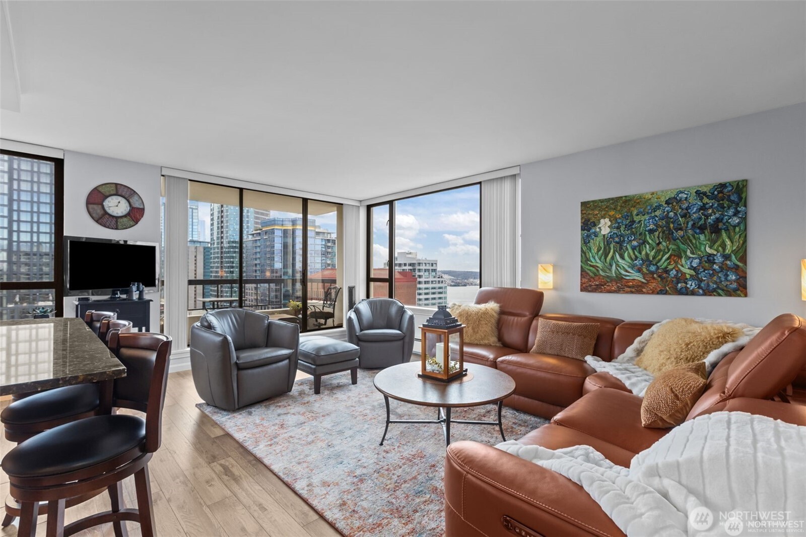 2201 3rd Avenue #2301, Seattle, WA 98121