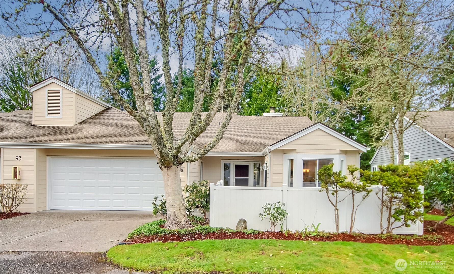 3685 224th Place SE #1343, Issaquah, WA 98029-6246