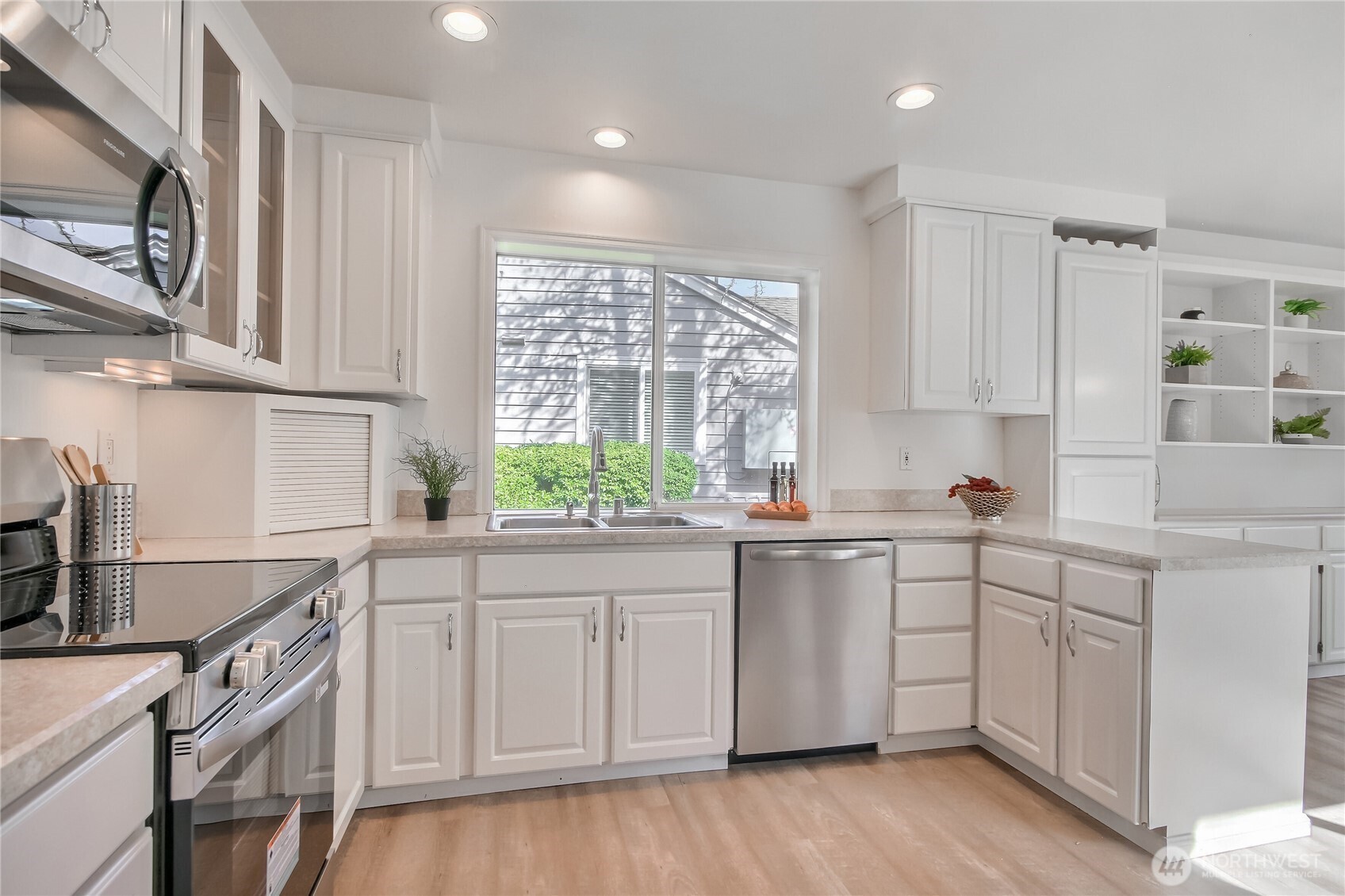 3685 224th Place SE #1343, Issaquah, WA 98029-6246