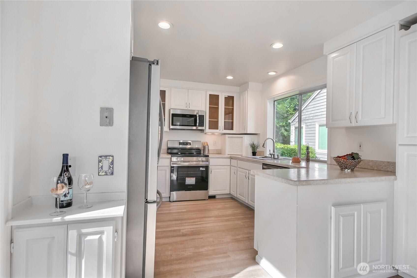 3685 224th Place SE #1343, Issaquah, WA 98029-6246