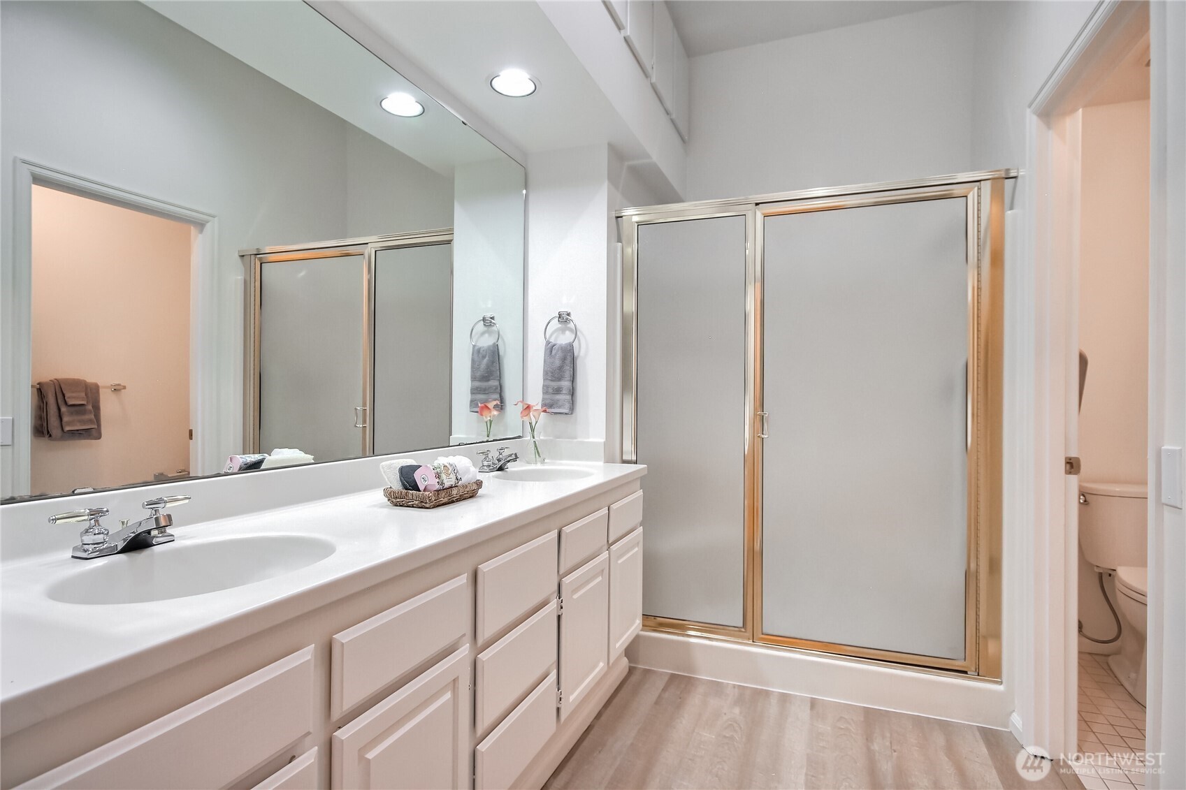 3685 224th Place SE #1343, Issaquah, WA 98029-6246