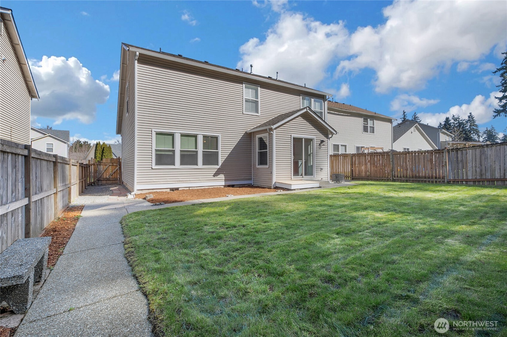 12110 135th Street E, Puyallup, WA 98374