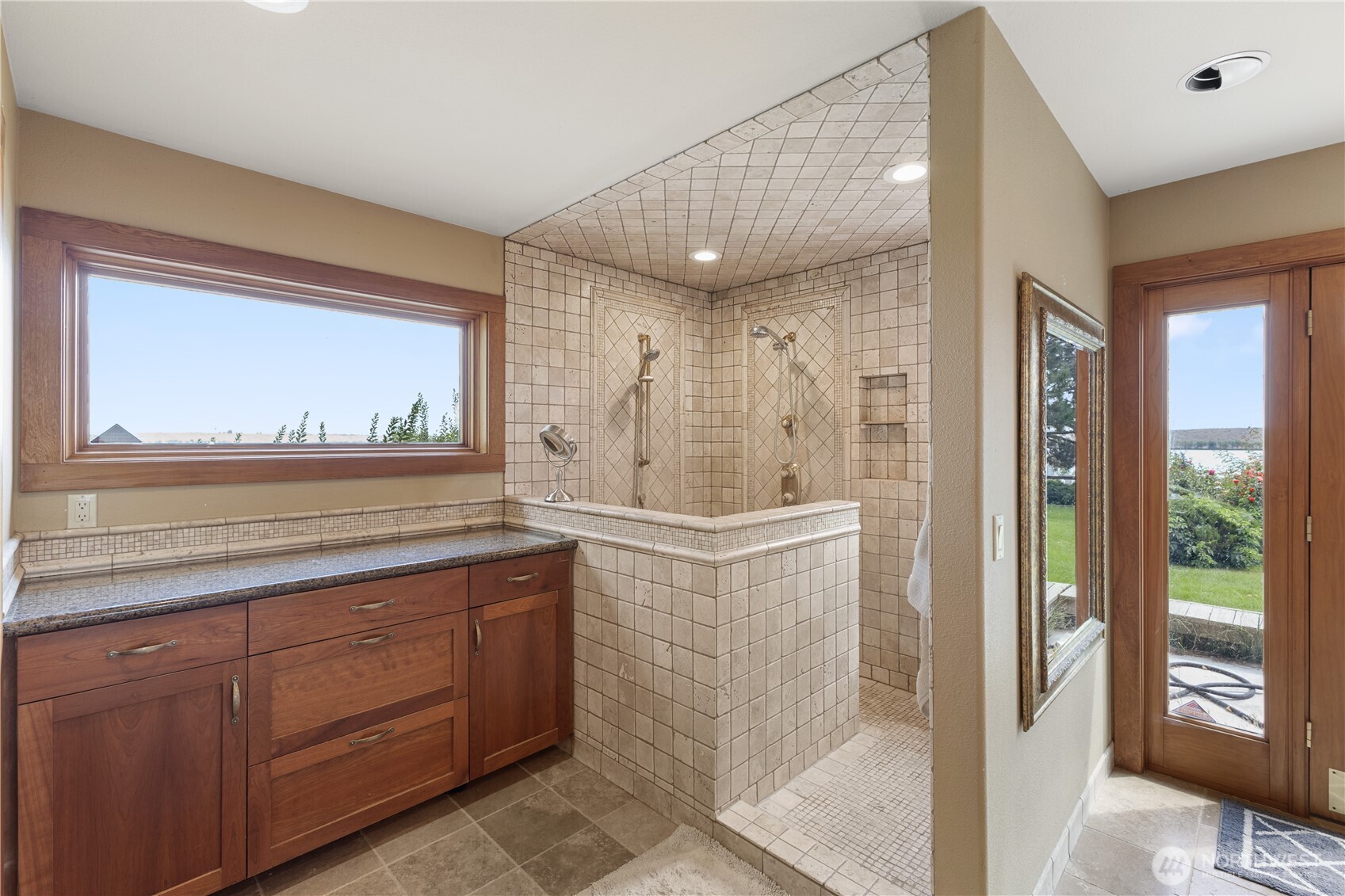 4872 Rd 6.5 NE, Moses Lake, WA 98837