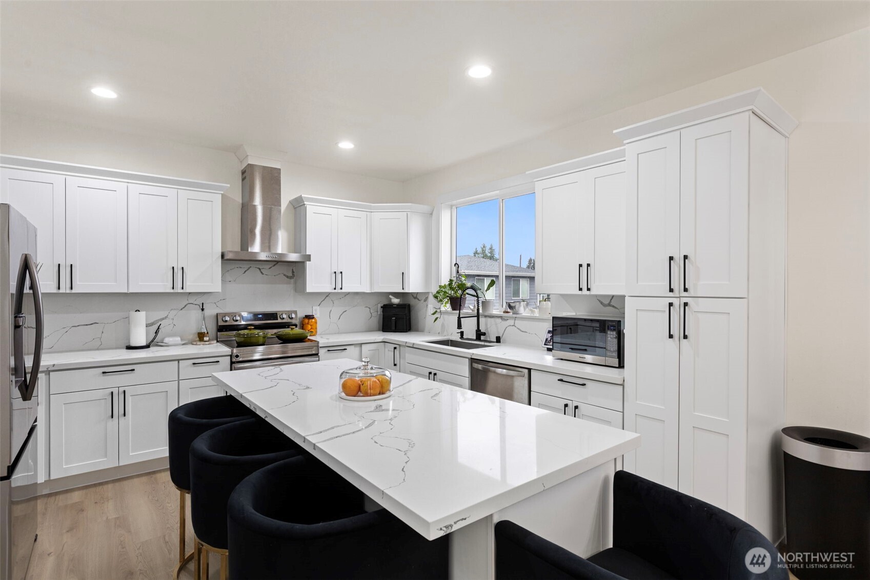 10615 2nd Place SW, Seattle, WA 98146