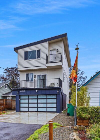 10615 2nd Place SW, Seattle, WA 98146 - Photo 2