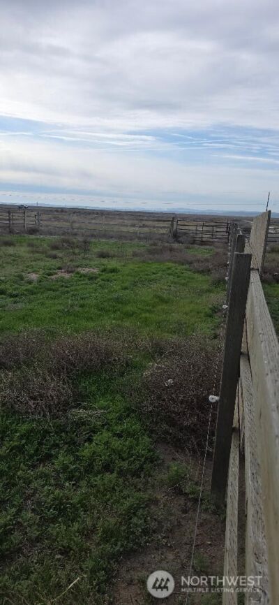 5200 NW N Frontage Road W, Ephrata, WA 98823 - Photo 5