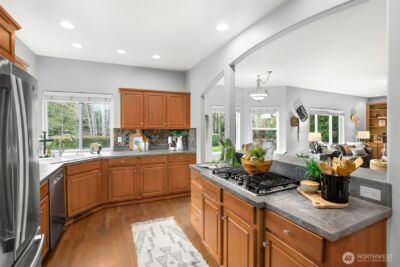 8115 209th Avenue SE, Snohomish, WA 98290 - Photo 4