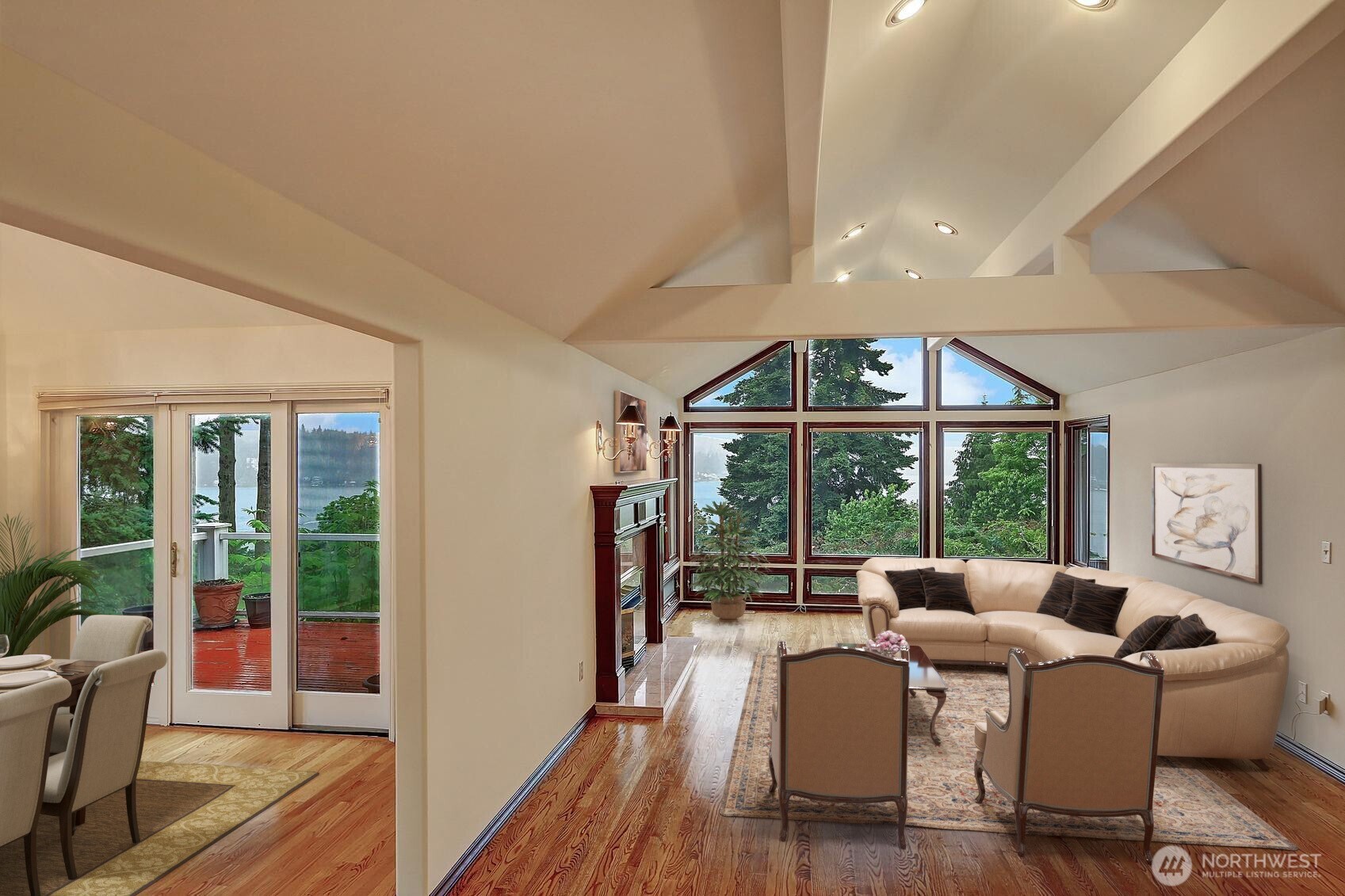 2668 E Lake Sammamish Parkway NE, Sammamish, WA 98074