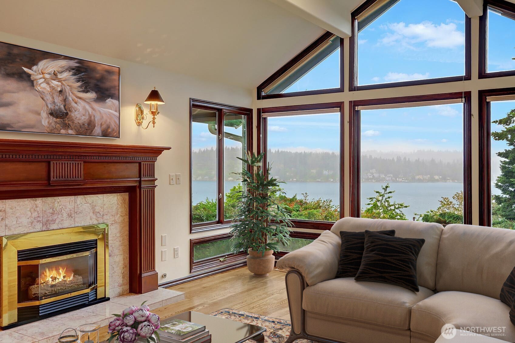 2668 E Lake Sammamish Parkway NE, Sammamish, WA 98074