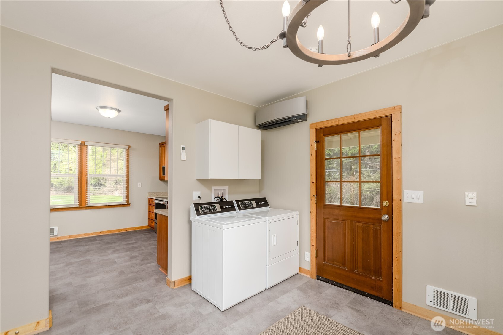 903 S Valley Street , Port Angeles, WA 98362