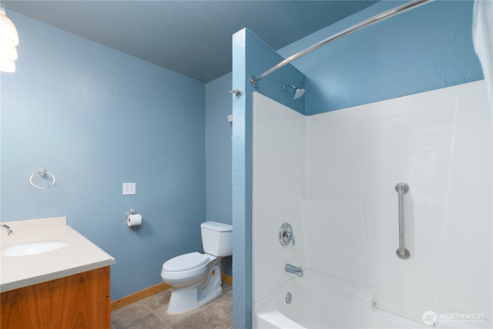 903 S Valley Street , Port Angeles, WA 98362