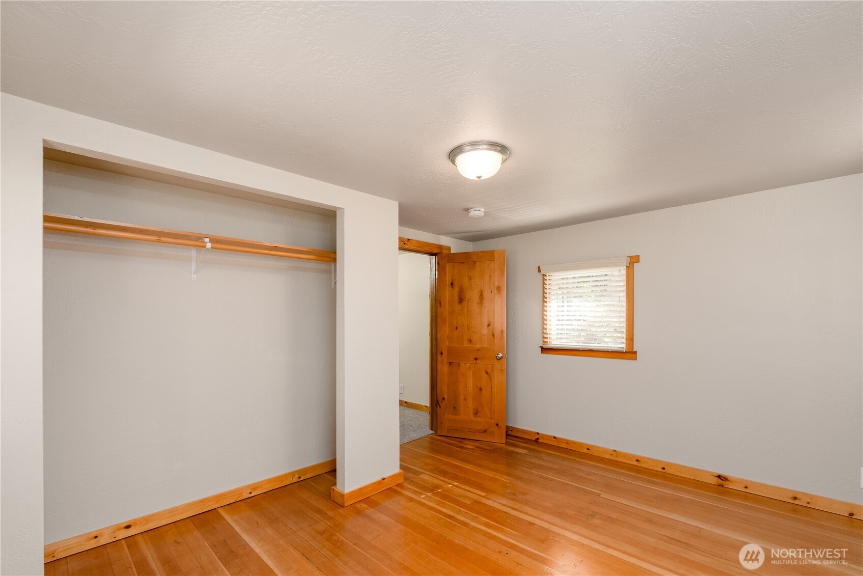 903 S Valley Street , Port Angeles, WA 98362